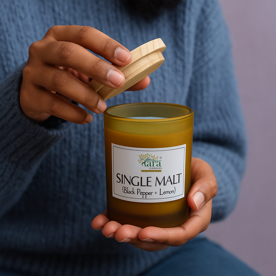 Singlemalt | 1 Wick Scented Candle | Frosted Glass Jar | 30+ Burning Hours