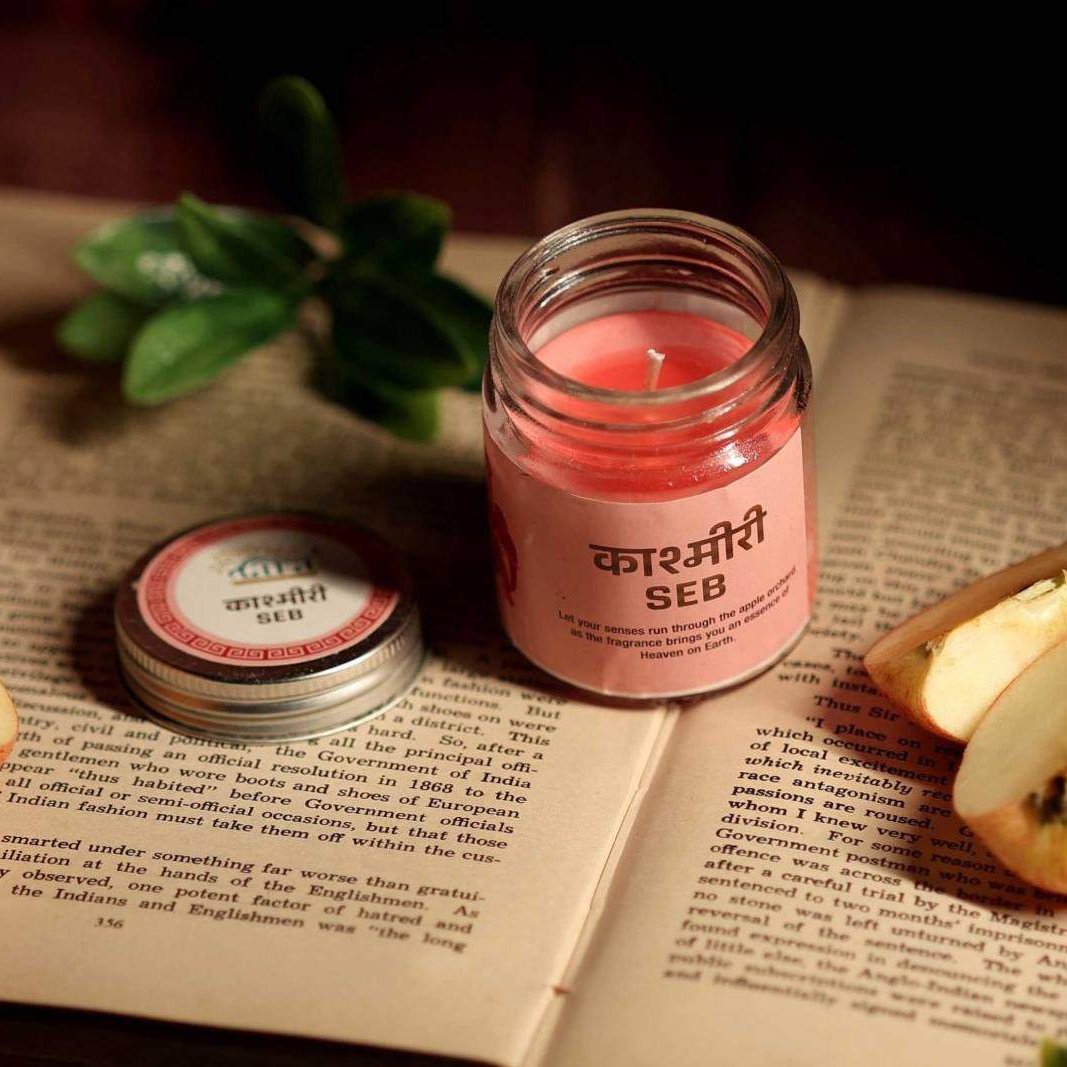 Kashmiri Seb - 1 Wick Scented Candle - Plain Glass Jar - Tara Candles