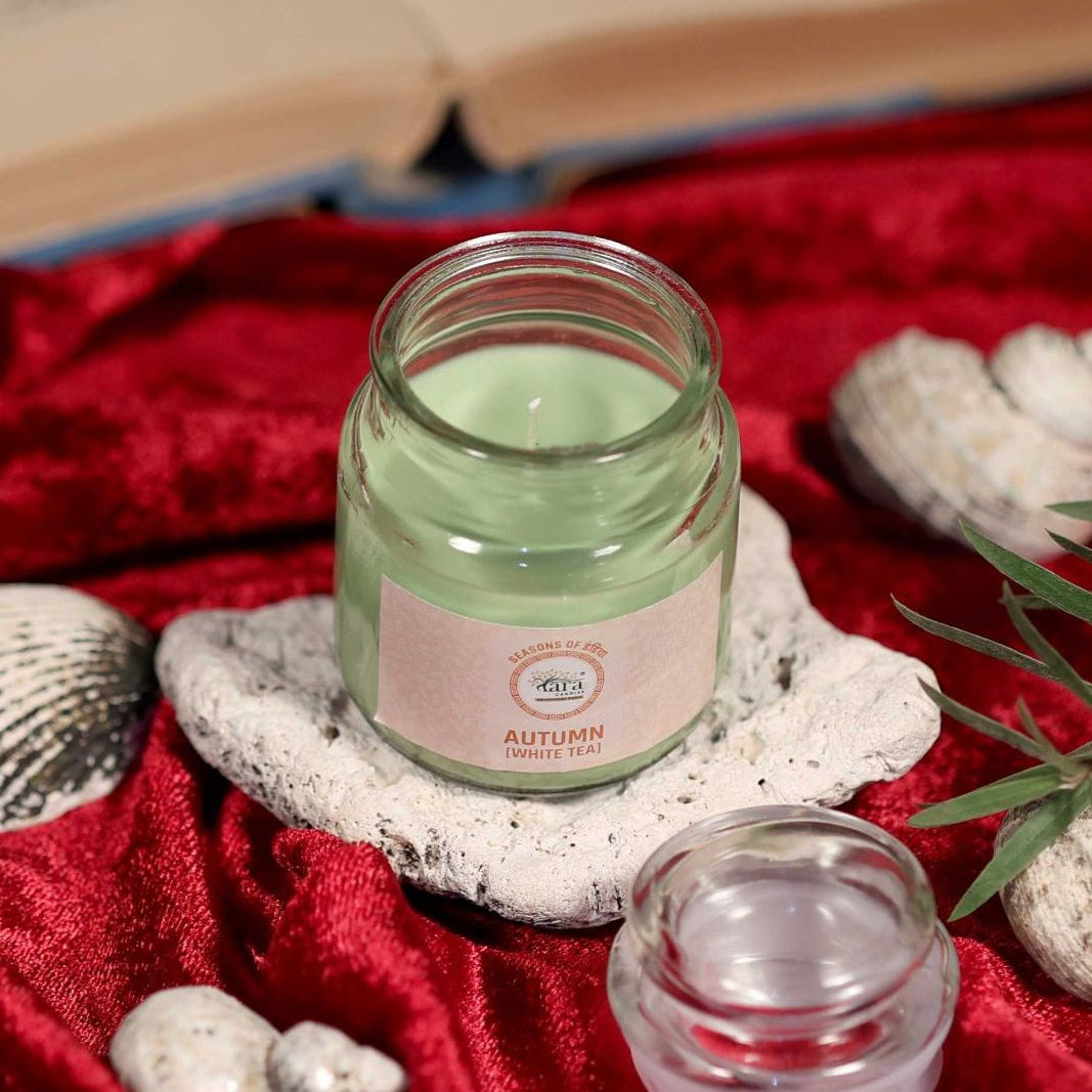 Autumn White Tea - 1 Wick Scented Candle - Irish Glass Jar - Tara Candles
