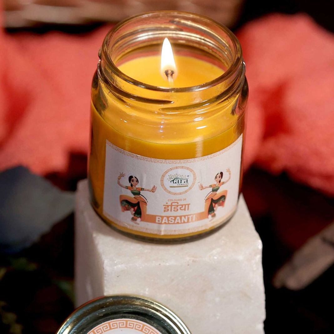 Basanti - 1 Wick Scented Candle - Plain Glass Jar - Tara Candles
